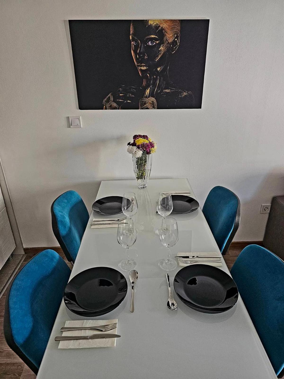 Eva'S Premium Apartments Skopje Eksteriør bilde