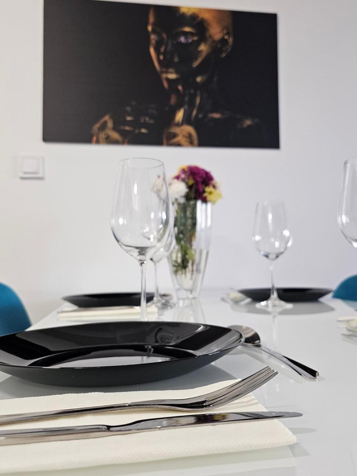 Eva'S Premium Apartments Skopje Eksteriør bilde